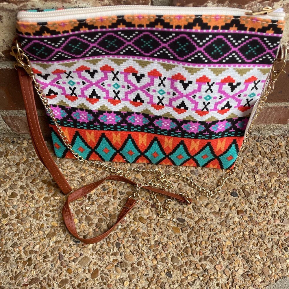 ❤️JUST IN❤️ Ann Leighton Multicolor Crossbody Wristlet Clutch Purse